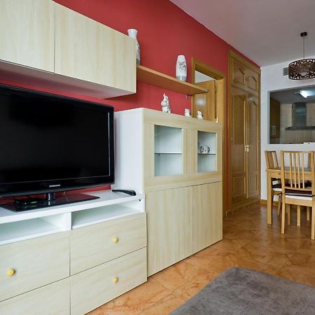 Relaxing Beach Apartment In Fuengirola Parking Экстерьер фото