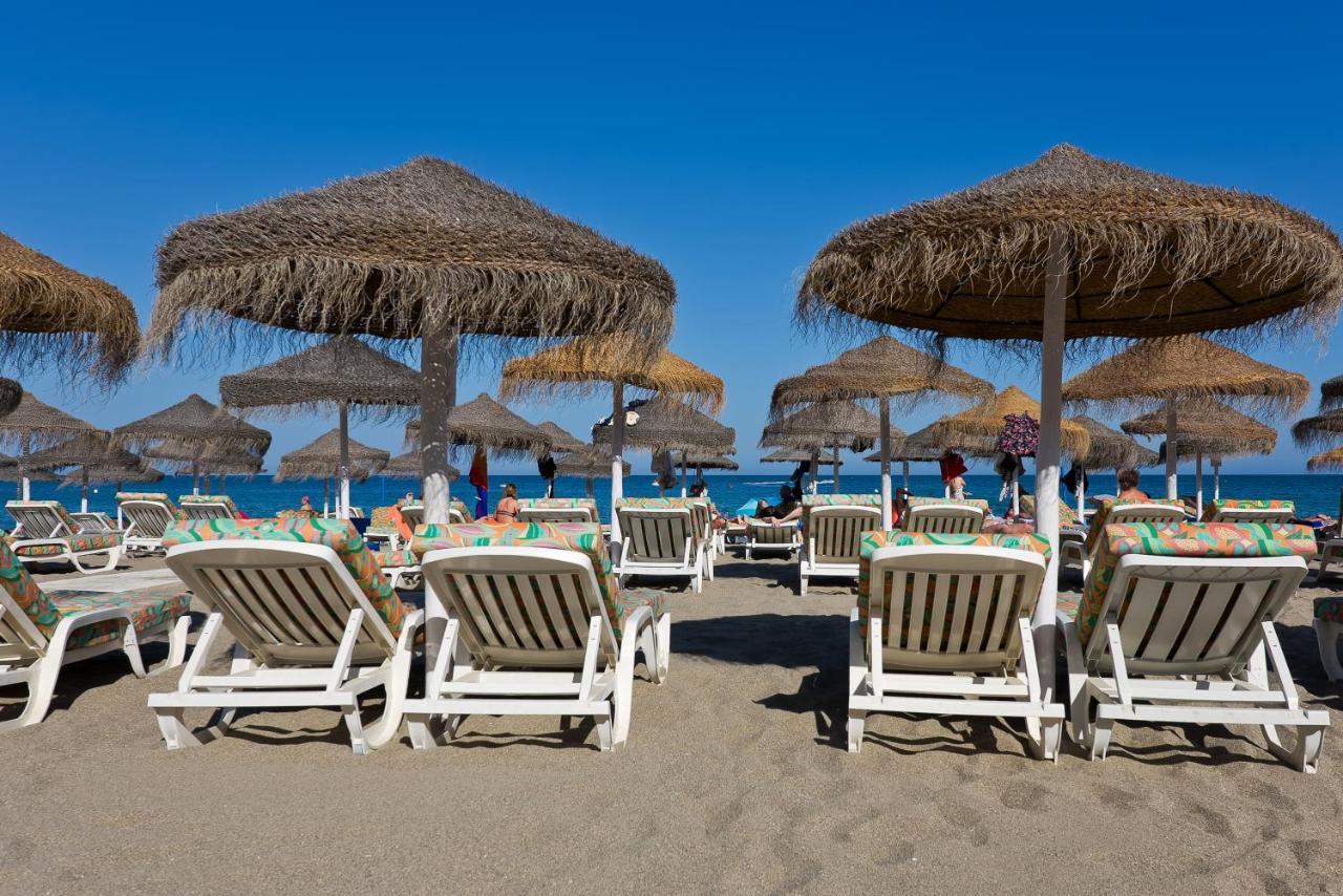 Relaxing Beach Apartment In Fuengirola Parking Экстерьер фото