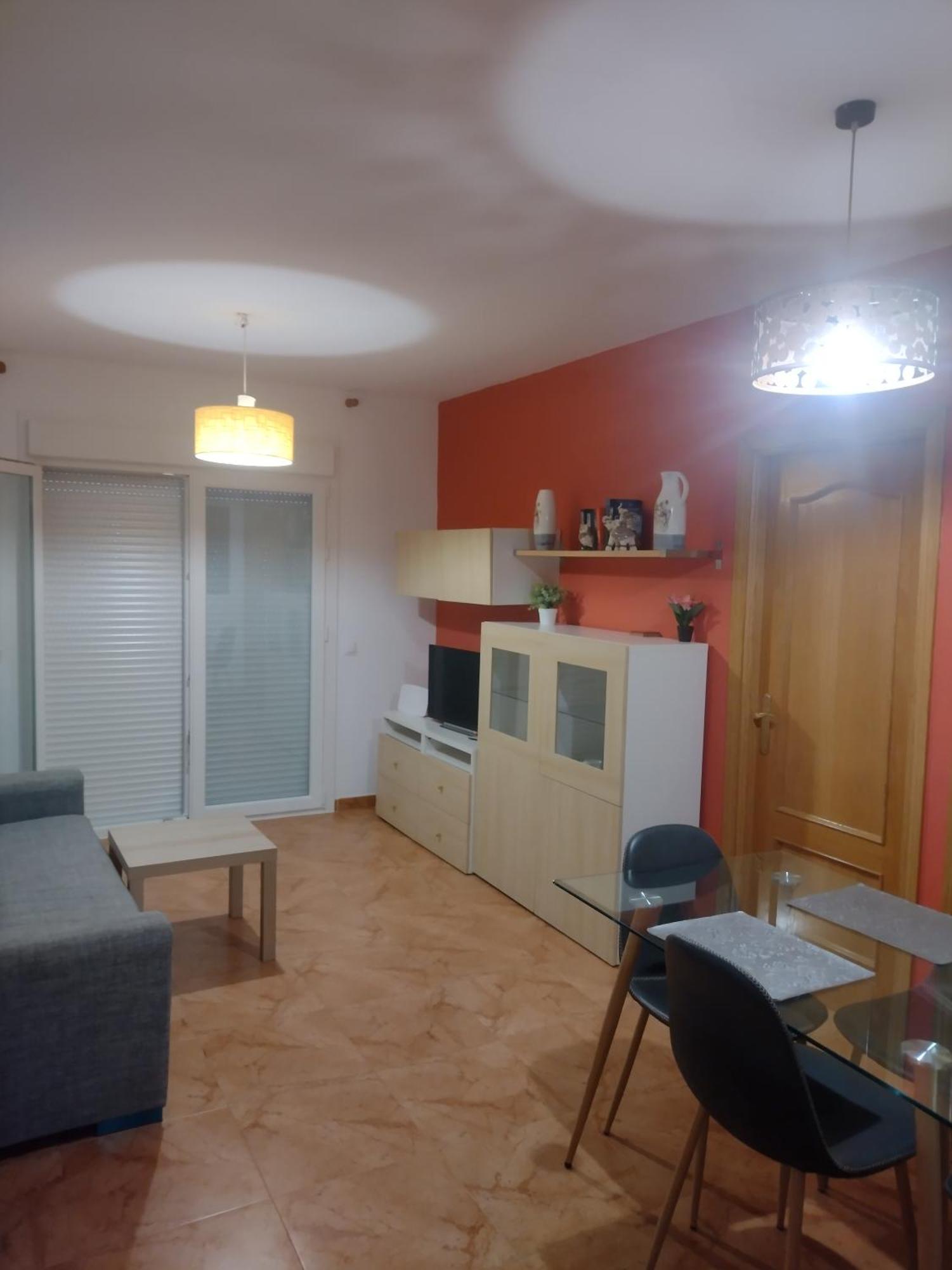 Relaxing Beach Apartment In Fuengirola Parking Экстерьер фото